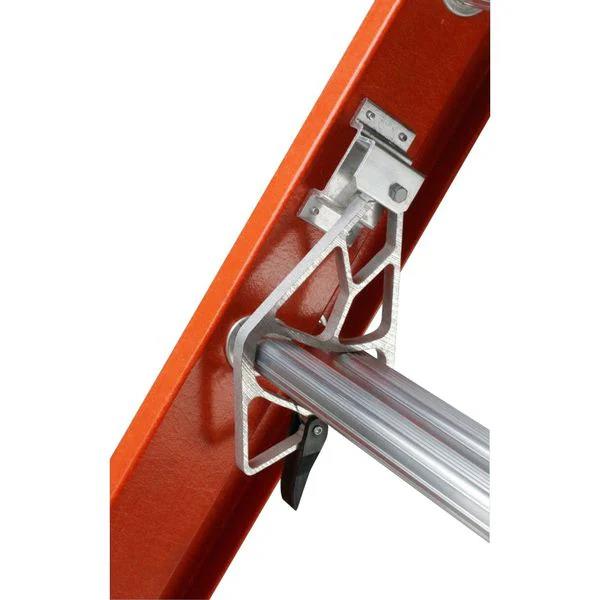 Where to find LADDER, EXTENSION 40 FIBERGLS in Oakland