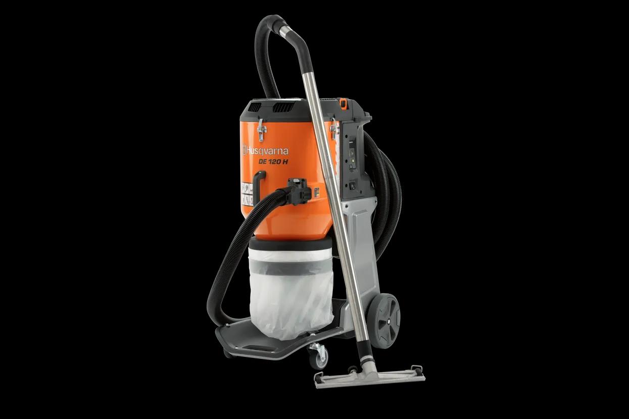 Where to rent VACUUM,  HUSQVARNA in Oakland MD